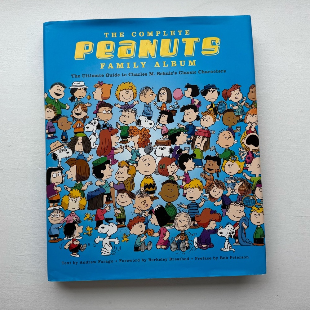 The Complete Peanuts Family Album - Picture 2 of 11
